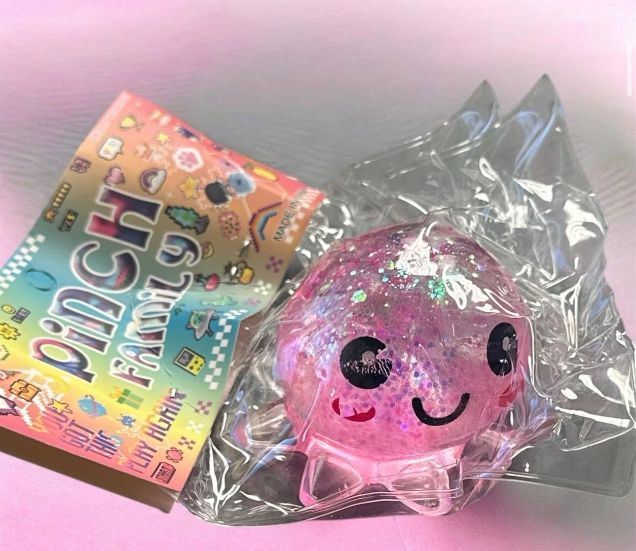 Angel Pinch Family (3483) 12ct