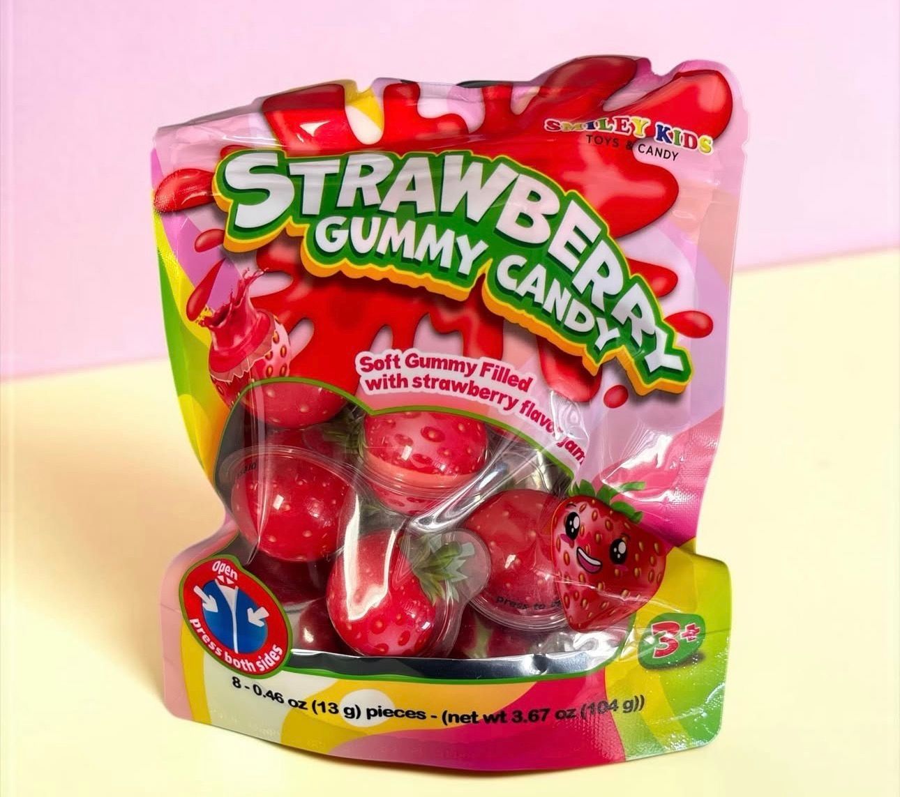 Smiley Kids Strawberry Gummy Candy 8ct