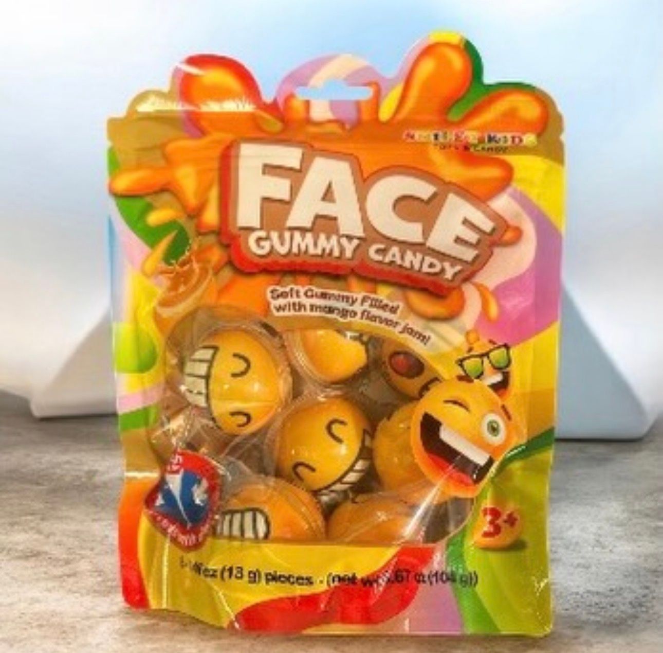 Smiley Kids Face Gummy Candy 8ct