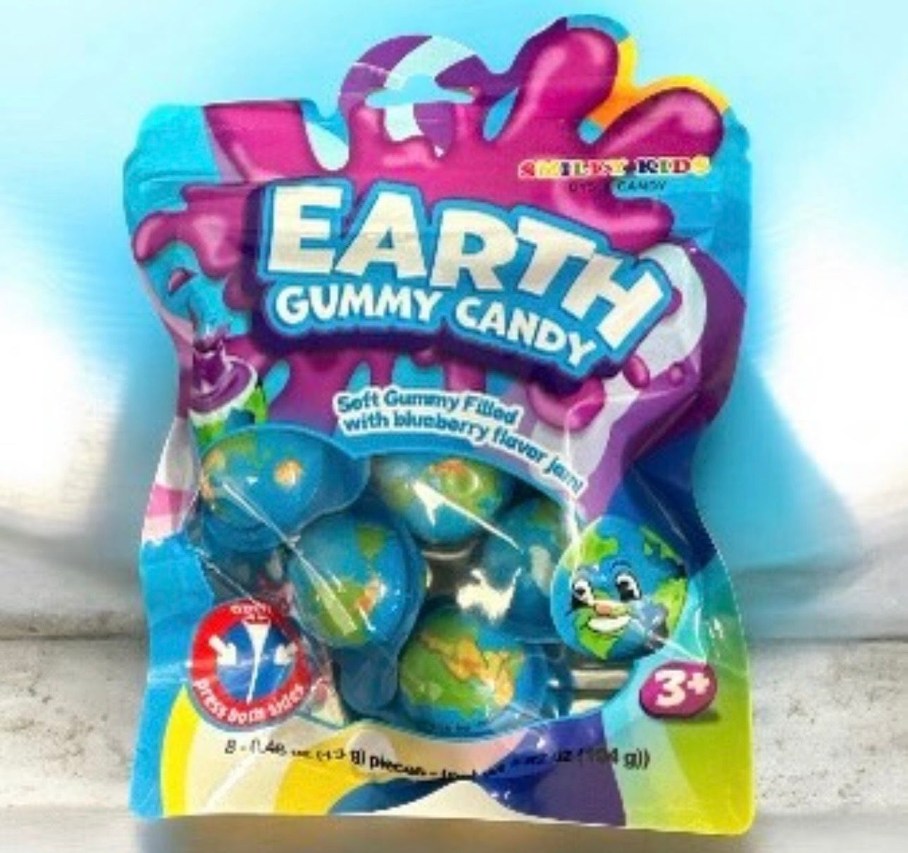 Smiley Kids Earth Gummy Candy 8ct